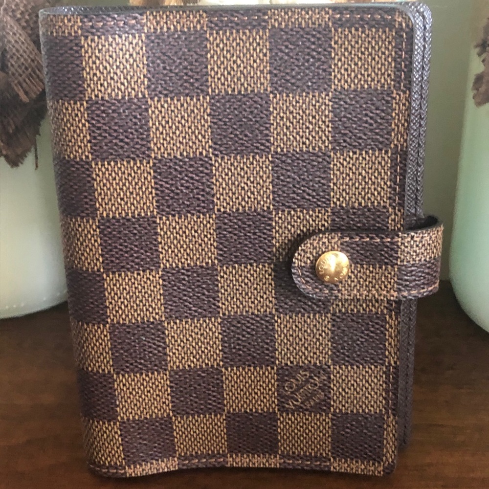 LV Agenda in Damier